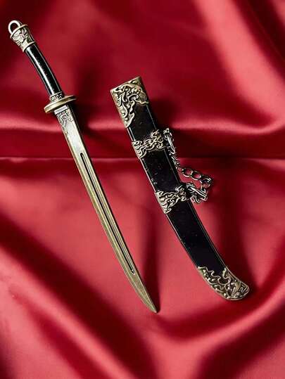 Miniature Sword Set With Sheath - Decorative Model & Collectible. Crafted From Zinc Alloy. Ideal For Outdoor Enthusiasts And Collectors. A Perfect Gift For Father'S Day Or The Home-An Excellent Present For Friends, Family, And Classmates. Bag Pendant Bag Charm Pendants Bag Charm Decoration Pendant Bag Decoration Bag Charms Accessory