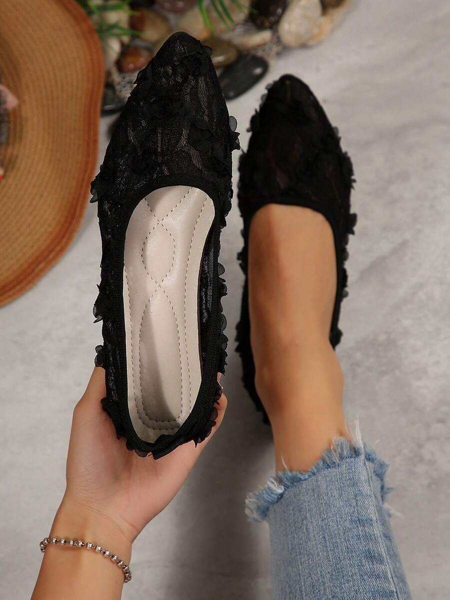 Elegant Pointed Toe Women's Flat Shoes, Knitted Casual Ballet Shoes, Plus Size Comfortable Slip-On Loafers, Suitable For Summer, Spring, Autumn, Versatile Bohemian Style Lace-Up Flat Shoes, Casual Walking Shoes, Slouchy Shoes, Chinese Style Flat Moccasins - Black - View 1