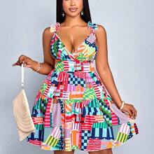 Plus Size Women's Fashion Floral Random Pattern Crossover V-Neck Ruffled Shoulder Strap Sleeveless Pleated Waist A-Line Double-Layer Ruffled Hem Short Dress, Vacation, Suitable For Spring And Summer Daily Commutes And Beach Vacations, Cool And Casual, Perfect For St. Patrick's Day, Easter, Music Festivals, Parties - Negro - Ver 4