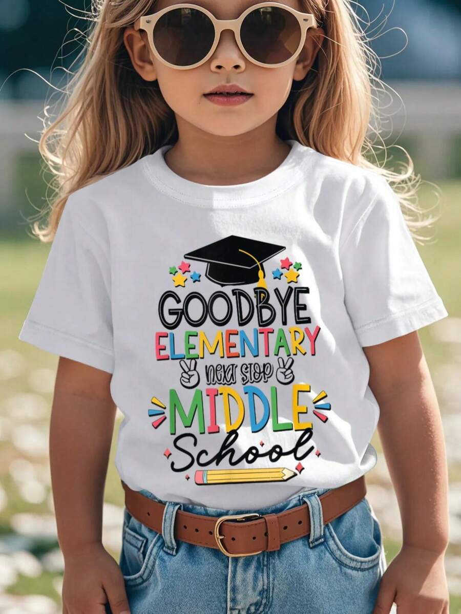 Senior 2026 Proud Sister Of A 2026 Graduate | Family Coquette Novelty Aesthetic Graphic Kid T-Shirt | Cute Kid T Shirts Cool Tops Tees For Kid | Casual All-Season Weekend Wear - 白色 - 查看 1