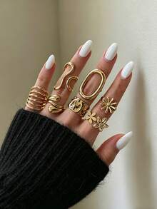 7pcs Vintage Elegant Bohemian Style Hollow Asymmetrical Geometric Gold Metal Ring Set, Suitable For Daily, Party, Holiday, Dating, Gift - Gold - View 2