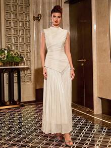 Elegante abito formale di alta gamma senza maniche color albicocca per donna, design con colletto rialzato, gonna svasata, decorato con pieghe e dettagli di perline per matrimonio e festa - Albicocca - Visualizzare 3