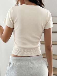 Sexy Crop Top U-Neck Short Sleeve T-Shirt, Tight Fitting Midriff-Baring Knit Blouse For Summer, Versatile - Apricot - View 4