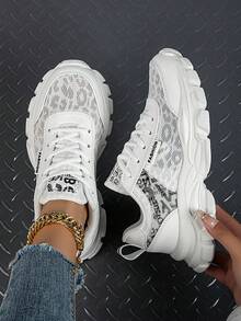 Novos Tênis Casuais de Corrida Respiráveis e Leves, Tênis Esportivos Femininos, Sapatos de Caminhada da Moda, Tênis de Malha com Cadarço e Bico Redondo Unissex, Sapatos de Viagem Confortáveis, Tênis de Corrida de Estrada Femininos, Sapatos de Viagem com Solado Grosso e Salto Tipo Cunha, Tênis Chunky Femininos, Adequados para Formatura, Encontros, Compras, Deslocamento, Festas - branco - Visão 5
