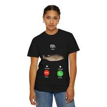 Fih Calling T-Shirt:  Heavyweight  Tee - Negro - Ver 7