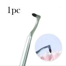 1 Dụng Cụ Đánh Bóng & Mài Răng Thủ Công, Giải Quyết Các Vấn Đề Về Bề Mặt Răng Xước, Vết ố Nhẹ, Đường Viền Nướu Không Đồng Đều, Vùng Răng Khó Làm Sạch. Đầu cong ôm sát các kẽ răng, nhẹ nhàng mài và đánh bóng bề mặt răng, giảm sự tích tụ vết ố và mảng bám. Thích hợp cho việc làm sạch răng hàng ngày, loại bỏ vết ố nhẹ do cà phê/trà, đánh bóng và chăm sóc bề mặt răng. Đầu mài mềm không làm hỏng men răng, giúp cải thiện bề mặt răng thô ráp, giữ cho răng luôn mịn màng và sạch sẽ mọi lúc. - Nhiều màu - Xem 14