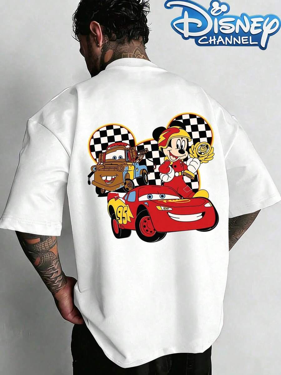 T-shirt graphique Disney Cars Sally, coupe classique, col rond, manches courtes, imprimé Sally et Flash McQueen, 100 % coton doux et respirant, idéal au quotidien. Inspiré du dessin animé Disney Cars, c'est le cadeau parfait pour les fêtes et les fans de Disney. Ce t-shirt basique et facile à assortir convient à tous, hommes et femmes. Idéal pour les anniversaires, Noël, Halloween et autres fêtes. Parfait pour la maison, les sorties, l'école et les trajets quotidiens. - Blanc - Voir 1