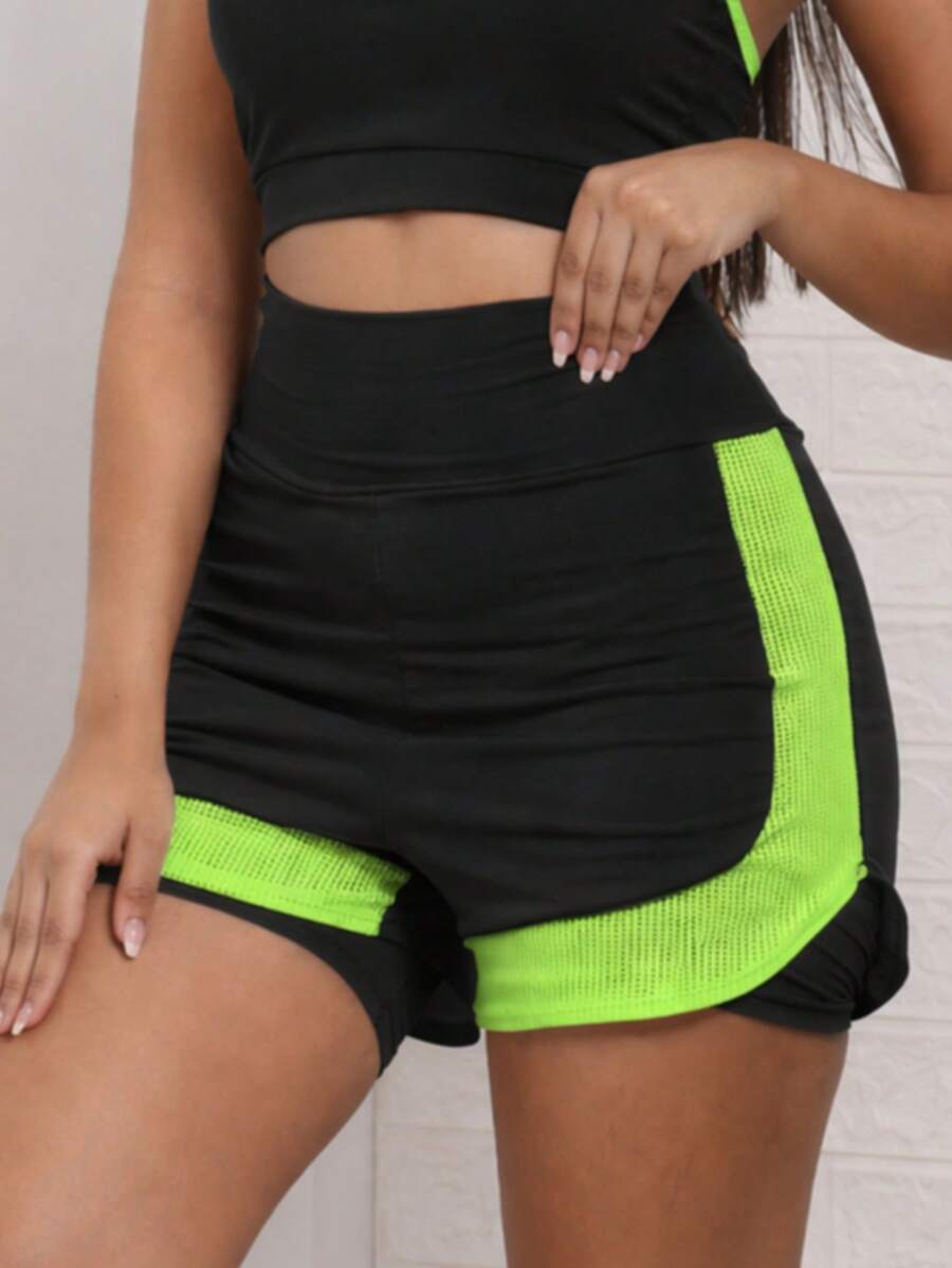 Double Fitness Shorts - Green - View 1