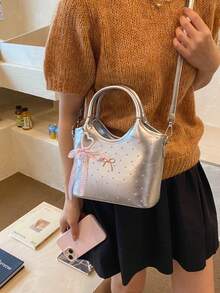 新款女士优雅手提包、单肩包、水桶包,纯色PU材质,饰以波点图案和蝴蝶结,百搭实用,适合外出、购物、约会等各种场合,时尚百搭。 - 銀色 - 查看 10