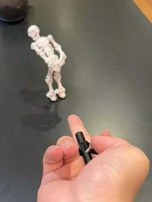 热门迷你手枪减压玩具，带扳机功能的口袋减压小工具 - 彩色 - 查看 4