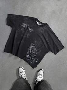 Men's Dark Style Prayer Hand Print Short Sleeve T-Shirt, Cross Rosary Pattern Loose Oversized Streetwear Y2K High Street Summer Tee - Black - View 2