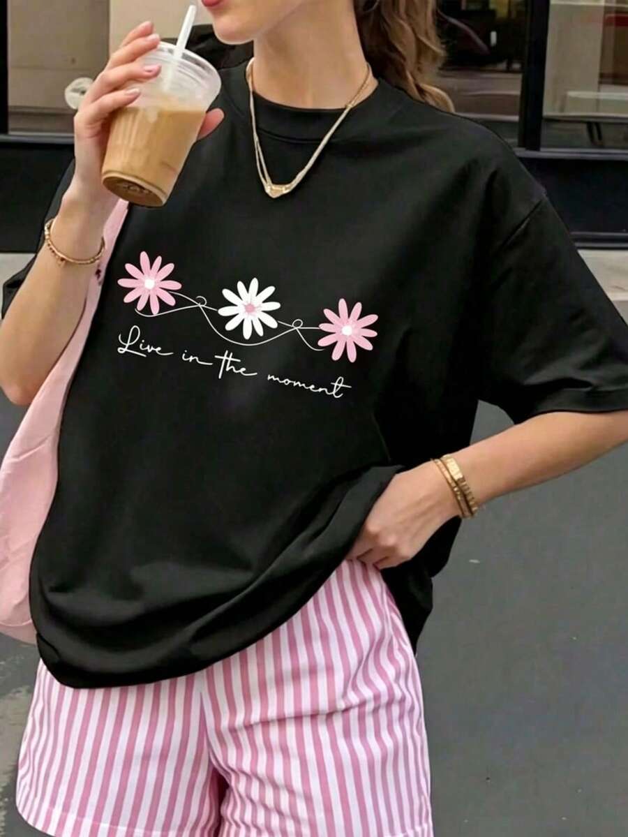 Oversize Women's Casual Style T-Shirt With Floral And Letter Print, Soft Fabric, Loose Fit, Round Neck, Short Sleeves, Suitable For Spring And Summer, Suitable For Daily Wear, Combinable. - Black 1 - View 1