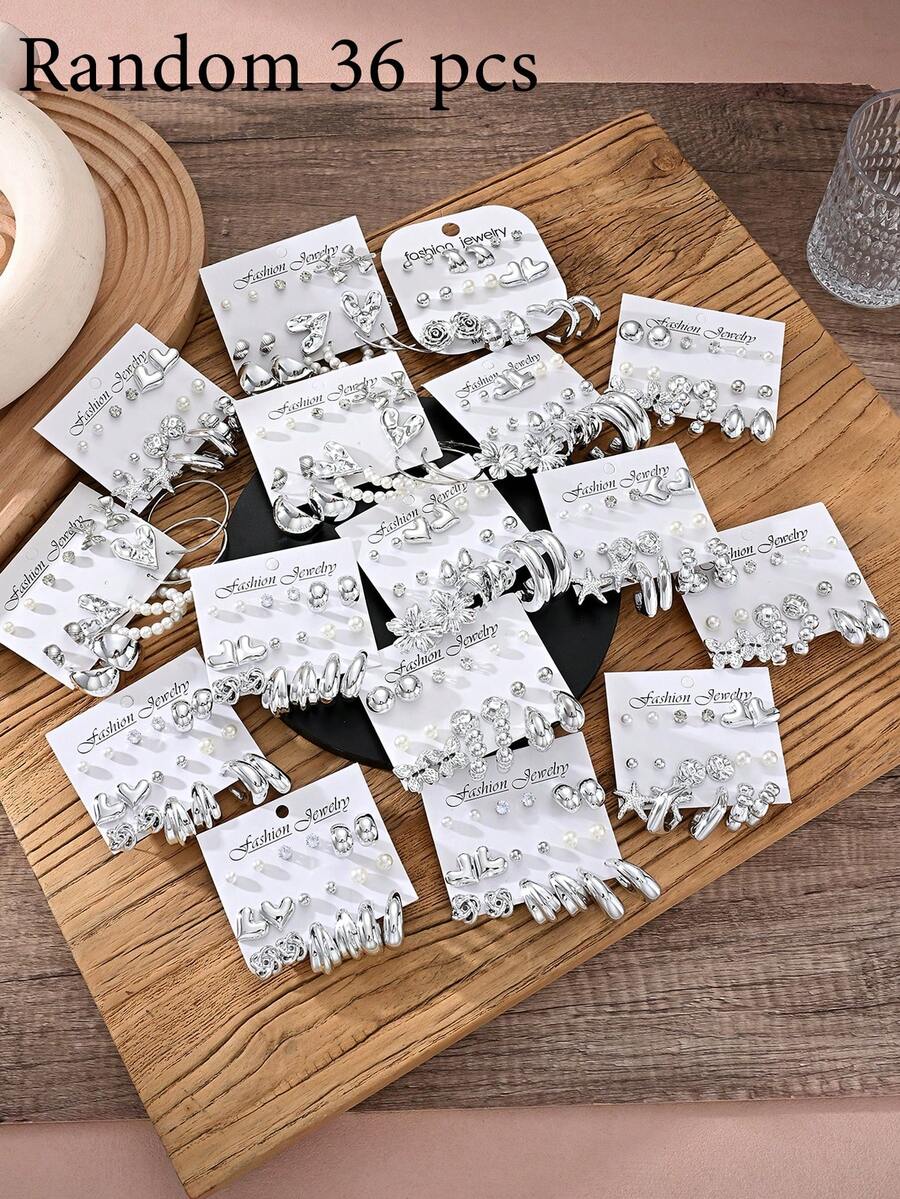 36 pièces Ensemble de boucles d'oreilles à la mode en argent léger en CCB, fleurs à 5 pétales lisses, gouttes d'eau, papillons, formes géométriques en C, cœurs enveloppés, faux perles, étoiles de mer. Convient pour le port quotidien des femmes, cadeau idéal pour les amis et la famille (styles aléatoires) - Argent - Voir 1