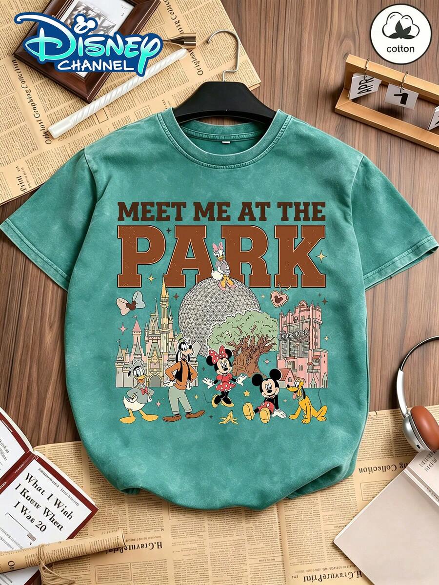 Disney Official Authorization | 100% Washed Cotton Vintage Short-Sleeve T-Shirt. Printed With Patterns Of Mickey Mouse, Minnie Mouse, Donald Duck, Daisy Duck, Goofy And Pluto. Designed With A Unisex Loose Cut For Universal Wear, It Suits Disney Fans Of All Ages And Is A Perfect Pick For Vacations, Trips And Daily Casual Outfits. - 綠色 - 查看 1