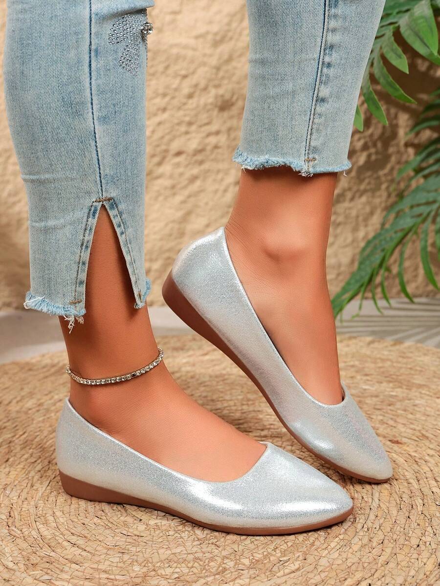 Women's Comfortable Soft Bottom Retro Elegant Flat Loafers, Silver Color Minimalist Slip-On Casual Shoes, Versatile Flat Moccasins For All Seasons - Silver - View 1