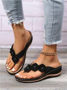 Women's Flip Flops, House Slippers For Women, Solid Color Rivet Applique, Comfortable Thick Bottom Wedge Heel Slides, Casual Summer Beach Holiday Fashion Sandals - 黑色 - 查看 3