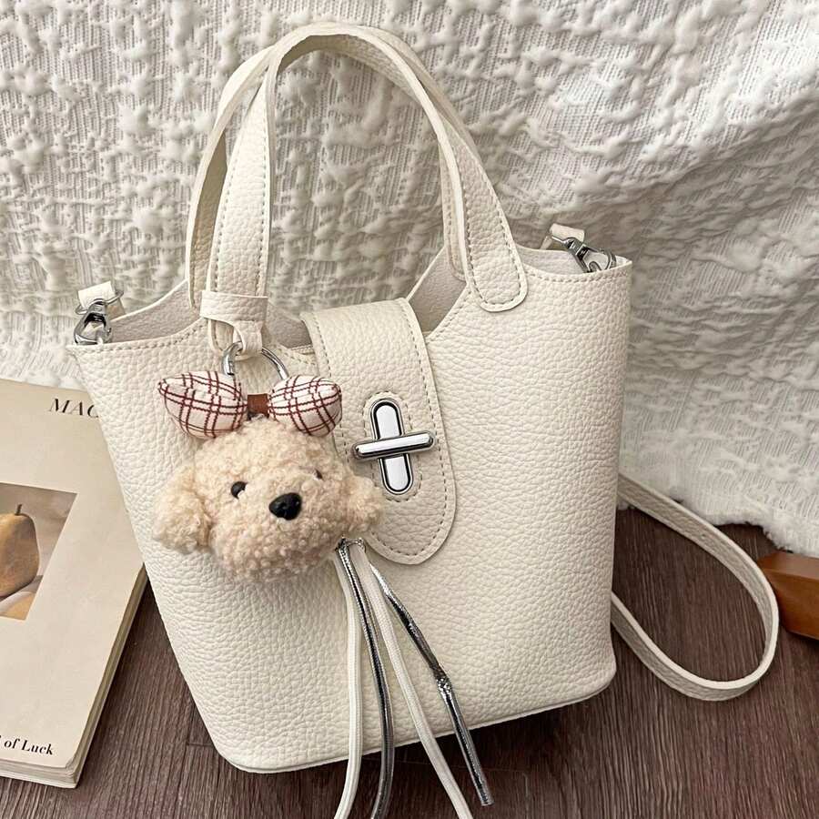 Bolso de cesta espacioso con patrón en relieve, bolso versátil de mujer con correas de hombro prácticas y un aspecto fresco. - Azul + colgante - Ver 1