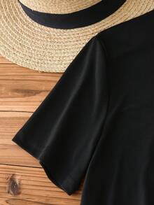 1pc Women's Short Sleeve T-Shirt, Disney Minnie Mouse Cartoon Print Short Sleeve Tee, Round Neck With Stretch, Easy Care Fabric, Suitable For Daily Wear, Fashionable Women's Short Sleeve T-Shirt, Casual Wear - Black - View 5