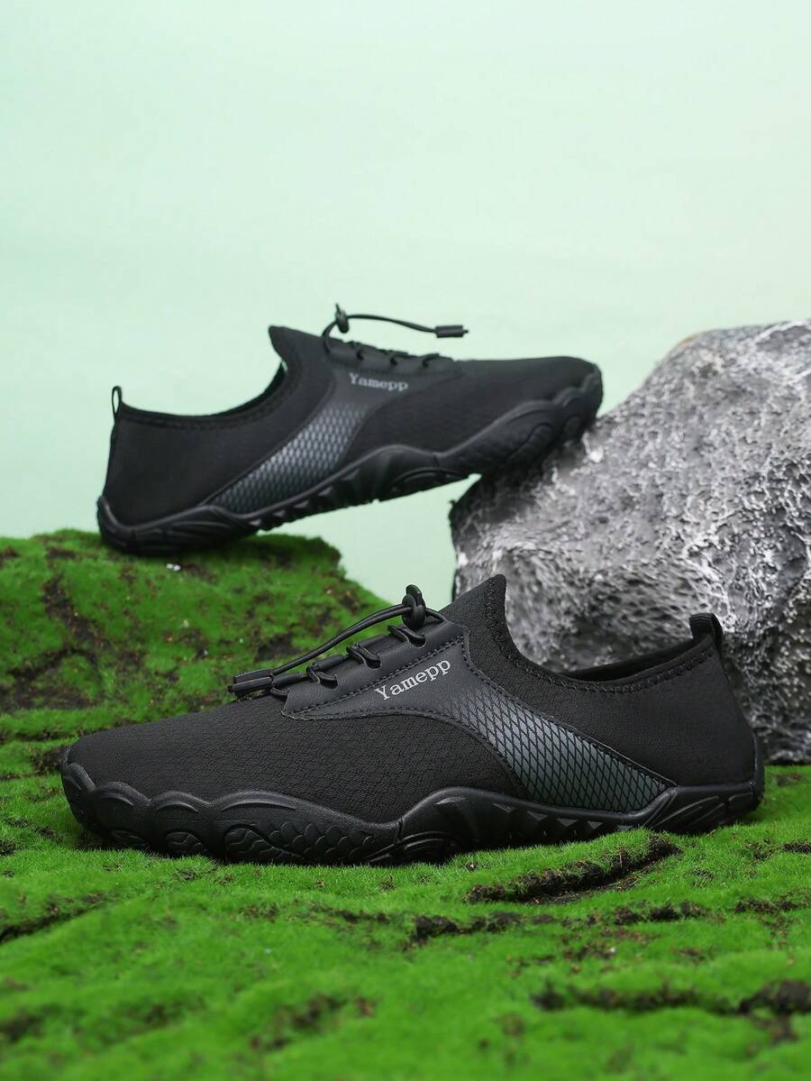 Men's Fashion All-Black Quick-Dry Letter Drawstring Design Outdoor Amphibious Soft-Sole Beach Hiking Barefoot Shoes, Suitable For Wading, Beachcombing, Minimalist, Refreshing And Comfortable, Unisex Sports Water Shoes