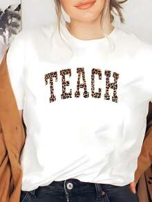 Short Sleeve T-Shirt For Teachers, Leopard Print Teacher T-Shirt, Animal Print Teacher T-Shirts With University Lettering, Teacher Appreciation Gifts, Classic Oversized 100% Cotton Short Sleeve T-Shirt, Graphic Print T-Shirt, Casual Short Sleeve Top For Women, 100% Cotton. - 白色 - 查看 8