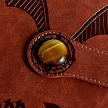 Harry Potter 哈利波特笔记本，复古金色飞贼压纹硬面日记本，金属包角，学校文具计划本，复古便携办公日记本，可用于写日记、素描，是爱书人士、影迷的理想之选，也是生日、返校礼物的完美选择。 - 彩色 - 查看 5