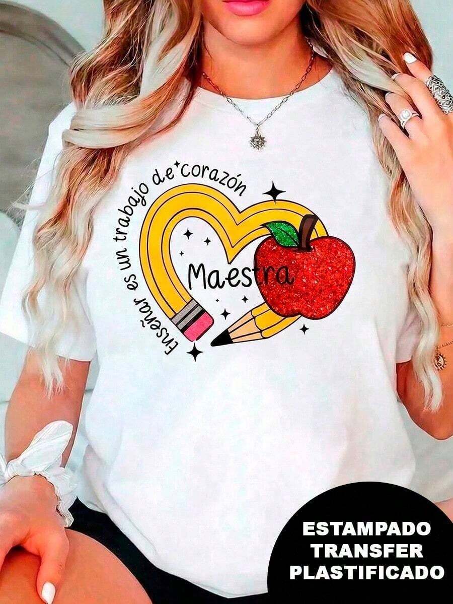 Respirable Playera estampada con lápiz en forma de corazón, una manzana con efecto de glitter pero es estampado, el texto de Maestra y la frase Enseñar es un trabajo de corazón, diseño estampado, playera colorida, moderna, casual, cuello redondo, manga corta, ideal para llevarla a la escuela o al trabajo, holgada, a la moda, para uso diario, top deportivo mujer - Blanco - Ver 1