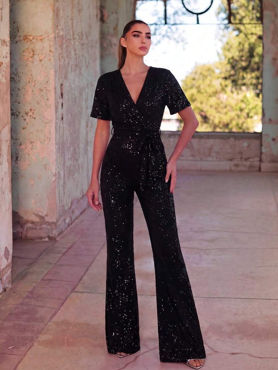 Mono elegante con escote en V profundo, mangas de mariposa, lazo delantero y lentejuelas para boda, primavera y fiesta en color negro - Negro - Ver 1