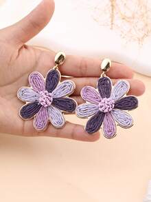1 Pair Handmade Bohemian Style Raffia Woven Floral Earrings, Retro Contrast Color Metal Earrings, Suitable For Beach, Party, Afternoon Tea, Daily Commute - Purple - View 8