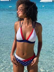 Bộ đồ bơi nữ 2 món kiểu dáng yêu nước, áo bikini tam giác in hình ngôi sao đỏ và xanh dương cùng quần bơi cạp cao, đồ bơi mùa hè đi biển. - Nhiều màu - Xem 2