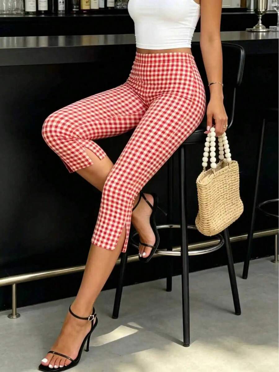 Nuevos pantalones capri ajustados informales a cuadros rojos y blancos con bajos con vuelta elegantes y con estilo y de longitud tres cuartos - Rojo - Ver 1