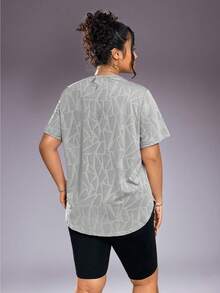 1pc Women Plus Size Casual Sports T-Shirt, Round Neck With Curved Hem, Summer - Grey - View 7