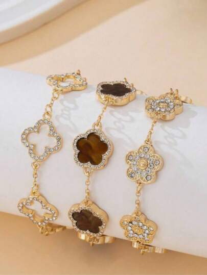 Vintage-Style Five-Leaf Clover Bracelet, Super Stylish Bracelet Suitable As Gift For Friends, Mothers, Girlfriends