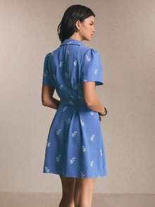 Vestido Casual con Detalle de Estampado Floral, Cuello de Camisa y Diseño Corto, Perfecto para Look de Verano y Eventos Sociales - Negro - Ver 9