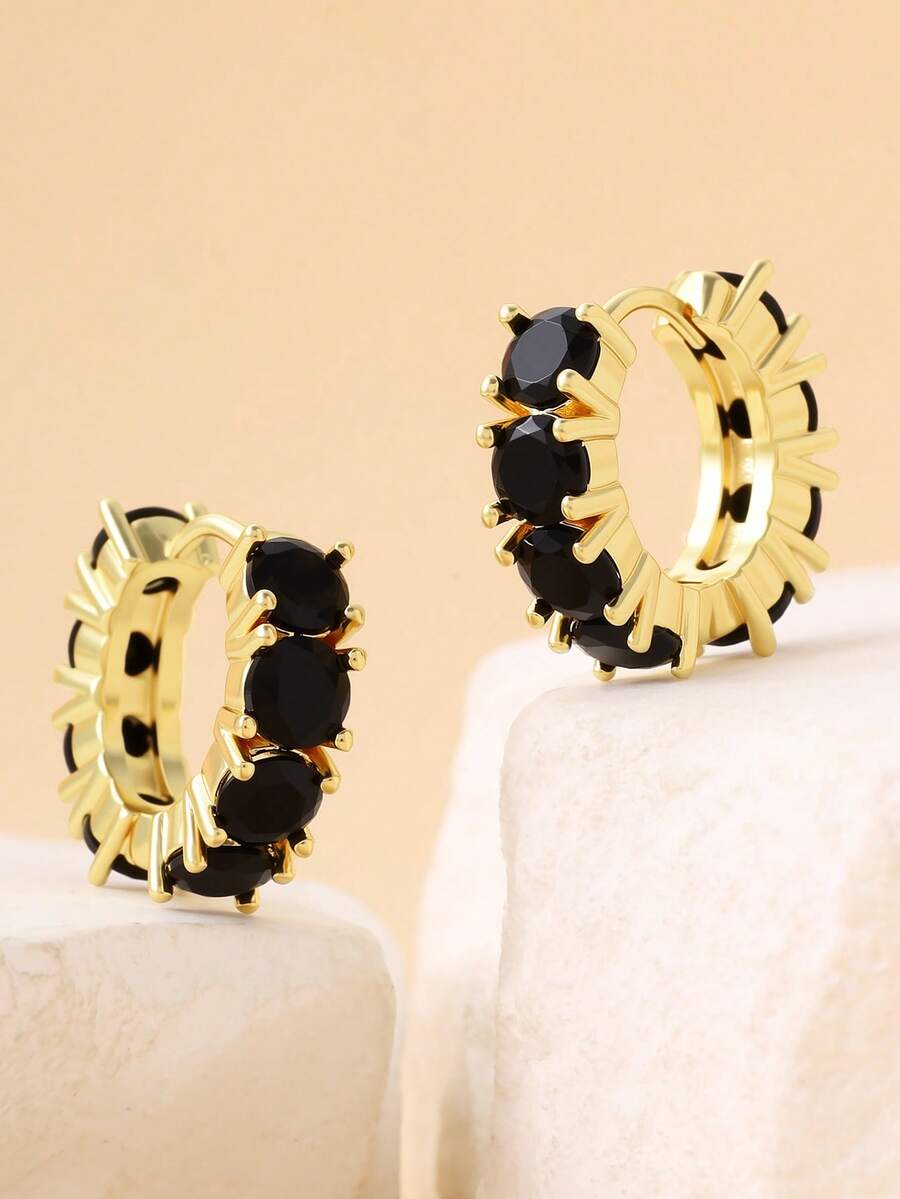 1 par de pendientes en forma de C de color negro y dorado con circonita negra, pendientes de aro de diseño de nicho de lujo para mujeres - negro dorado - Ver 1