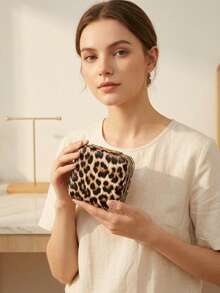 Women's Small Jewelry Box Portable Leopard Print Travel Case Rings Earrings Storage Organizer With Zipper Closure For Mother's Day Gift - E - View 3