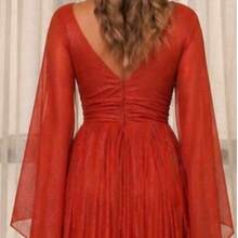 Luxury Long Dress With Flowing Sleeves And Deep Neckline – Timeless Elegance And Sparkle For Parties* - 亮橙色 - 查看 5