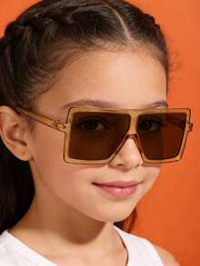 1副男女童款(4-9岁)复古超大方形时尚眼镜,茶黑色聚碳酸酯镜框,搭配茶色多色镜片,轻便舒适,适合日常户外佩戴,附带眼镜盒 - 彩色 - 查看 14