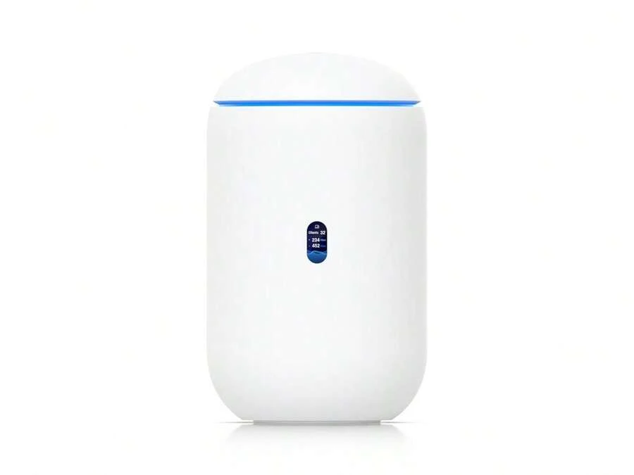 Ubiquiti Networks Dream Router 7, Desktop 10G Cloud Gateway With Integrated WiFi 7, PoE Switch, MicroSD Storage (UDR7 (15W)) - màu đen - Xem 1