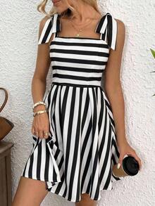 Vestido camisola con lazo frontal a rayas casual para mujer, vestidos de verano para vacaciones, vestidos de verano europeos, vestidos fluidos de streetwear casual para mujer - Blanco y Negro - Ver 6