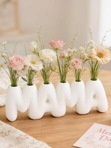3件套耐用“妈妈”字母造型花瓶,3D立体母亲节礼物,简约可爱风格,装饰花瓶,适合客厅、卧室、办公室和家居装饰,是送给妈妈的绝佳母亲节礼物。 - 多款 - 查看 6