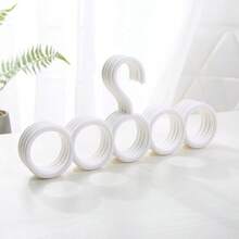 Organizador de bufandas con 5 ganchos - Perchero multifuncional de plástico para corbatas y bufandas, organizador de armario ahorra espacio ideal, tamaño 12.79" X 6.1", perfecto para regalos de fiesta de género, cumpleaños, boda y días festivos para compañeros de trabajo, amigos y familiares, excelente para la organización del regreso a la escuela y las vacaciones, actualiza el estilo de tu armario con este accesorio de moda y práctico para guardar tus bufandas y corbatas de manera ordenada - Multicolor - Ver 14