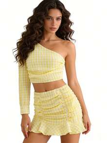 SLTNX Conjunto de 2 piezas de top asimétrico a cuadros con un solo hombro y minifalda plegable con cremallera lateral para mujer, moda urbana de primavera y verano - falda - Ver 2