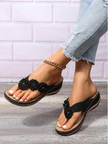 Women's Flip Flops, House Slippers For Women, Solid Color Rivet Applique, Comfortable Thick Bottom Wedge Heel Slides, Casual Summer Beach Holiday Fashion Sandals - 黑色 - 查看 6