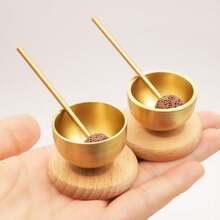 2 Juegos de Mini Cuenco Cantante Kit de Meditación, Cuenco de Latón para Sanación Sonora con Base de Madera y Mazos, Instrumento de Percusión de Mindfulness para Yoga, Meditación, Relajación y Decoración del Hogar - Dorado - Ver 4