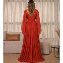 Luxury Long Dress With Flowing Sleeves And Deep Neckline – Timeless Elegance And Sparkle For Parties* - 亮橙色 - 查看 3