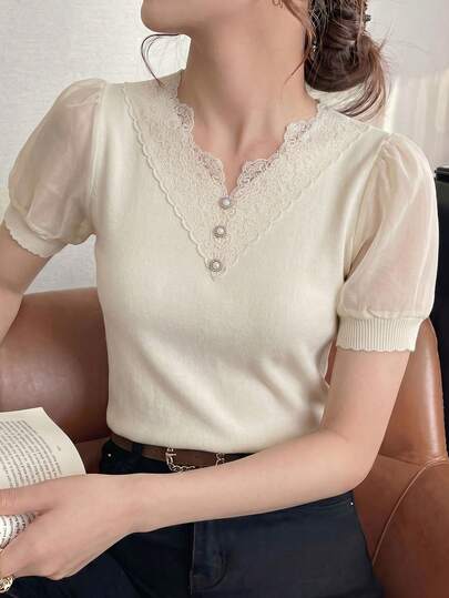Áo dệt kim tay ngắn cài nút, phối ren dành cho nữ