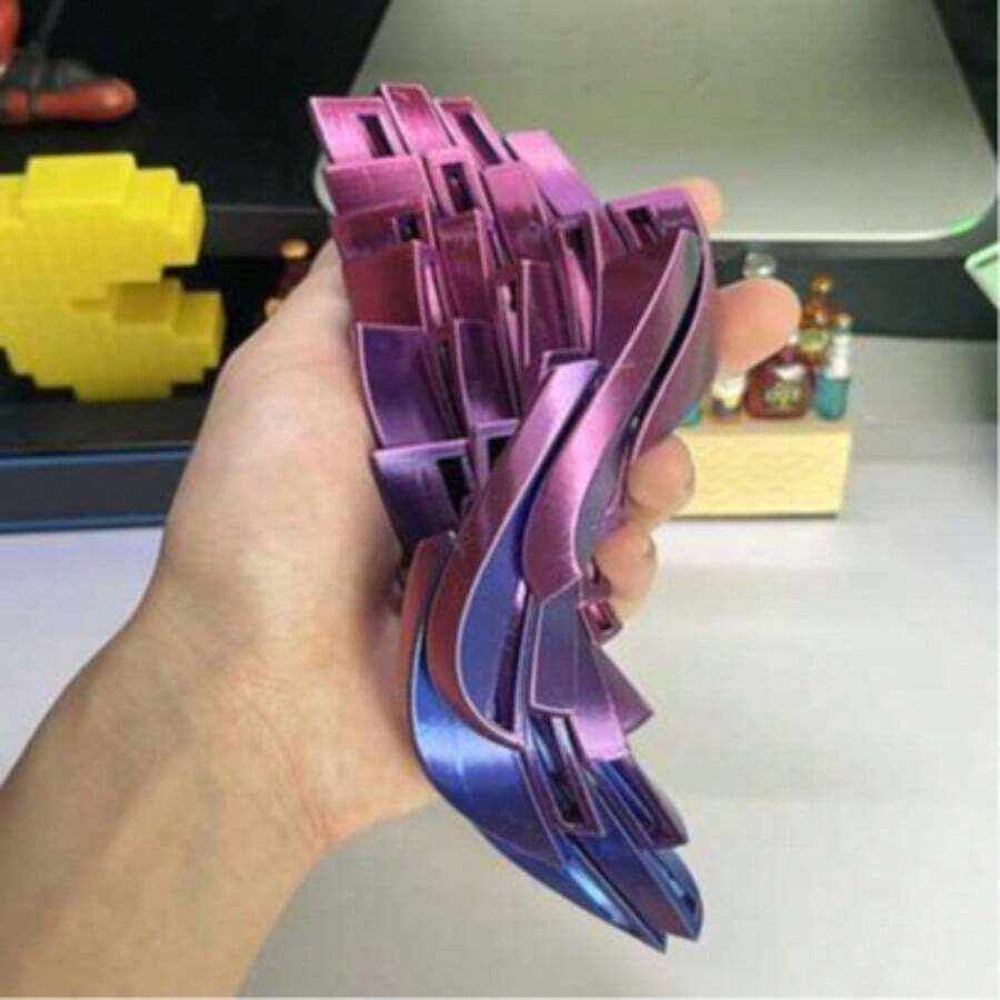 可收藏的3D打印史莱姆减压雕塑（成人适用） - 逼真的感官手指玩具，内含史莱姆凝胶，采用耐用塑料材质，是睡前、旅行和办公期间缓解压力的理想选择，也是节日（万圣节、圣诞节）的绝佳礼物。