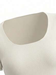 Sexy Crop Top U-Neck Short Sleeve T-Shirt, Tight Fitting Midriff-Baring Knit Blouse For Summer, Versatile - Apricot - View 10