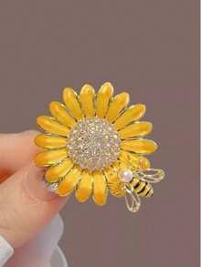 1pc Vintage Enamel Sunflower Brooch, Exquisite Bee & Daisy Lapel Pin, Unique Design Accessory For Suit - Yellow - View 2