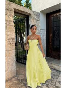 Women's Pleated Halter Neck Maxi Dress, Crisscross Straps Cutout Waist Evening Gown - 淺藍色 - 查看 3